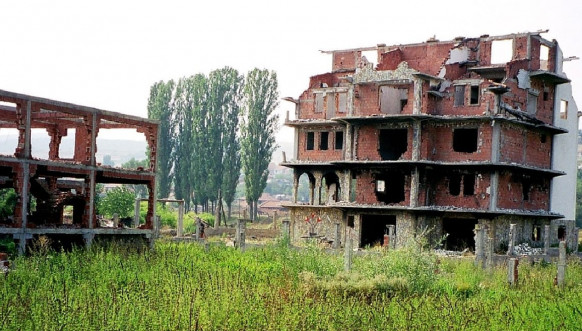 Kosovo, Stradanje Roma