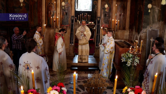 Liturgija u Visokim Dečanima