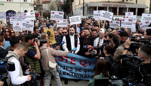 Protest u Prištini