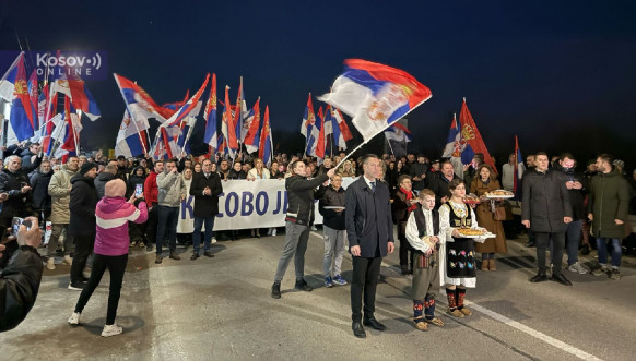Srbi sa Kosova u Kraljevu, doček