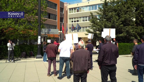 Protest protiv poskupljenja struje u Prištini