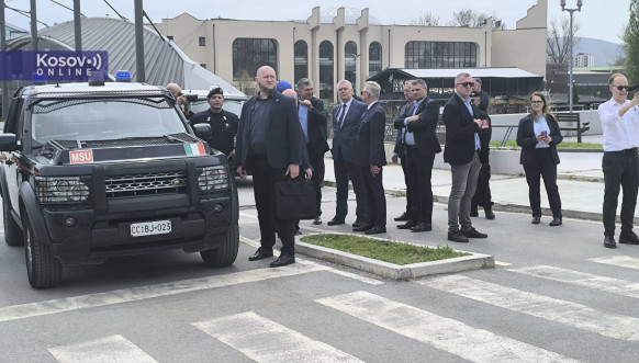 Poljski ministar Tomaš Šemoniak posetio Ibarski most i Karabinjere 