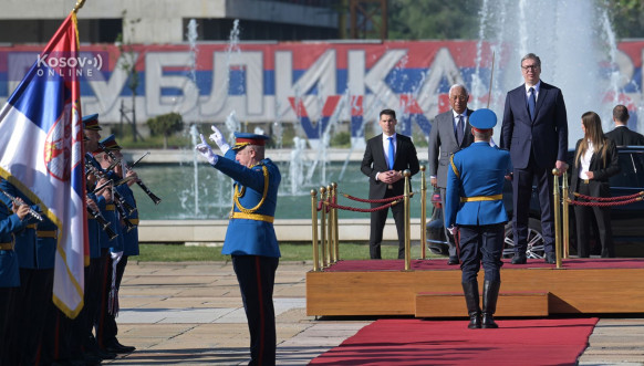 Vučić i Košta