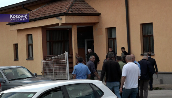Svečlja i Peci