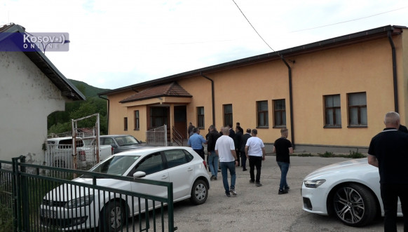 Svečlja i Peci