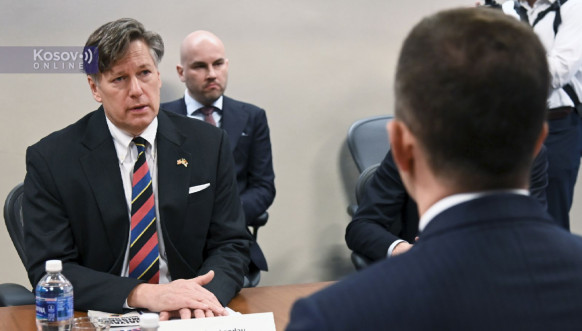 Marko Đurić sa zamenikom državnog sekretara SAD Kristofer Landauom