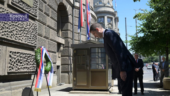 Đurić položio venac