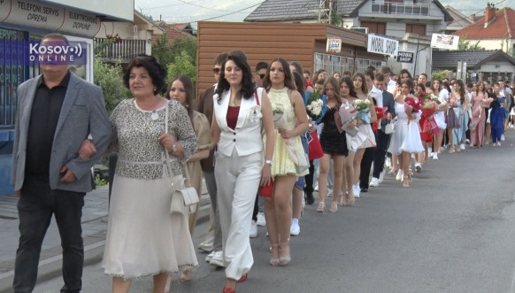 Mali maturanti Štrpce