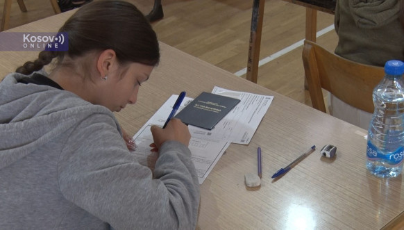Štrpce, polaganje testa iz srpskog jezika