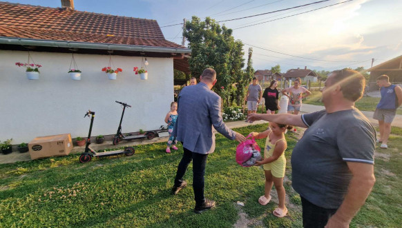Humanitarna akcija „JKSP“ Zvečan: Za osmehe naše dece