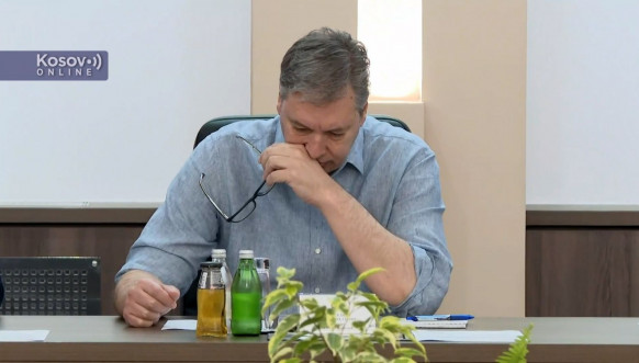 Vučić na sednici Generalštaba Vučić na sednici Generalštaba