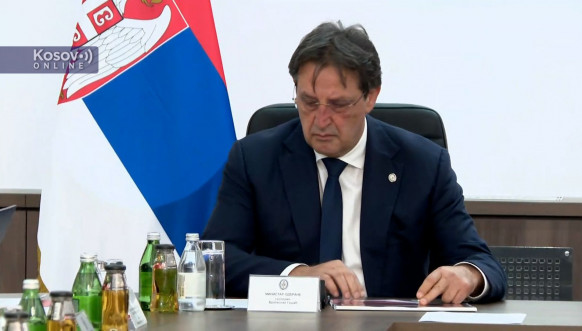 Gašić na sednici Generalštaba Gašić na sednici Generalštaba
