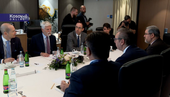 Vučić i Pavel