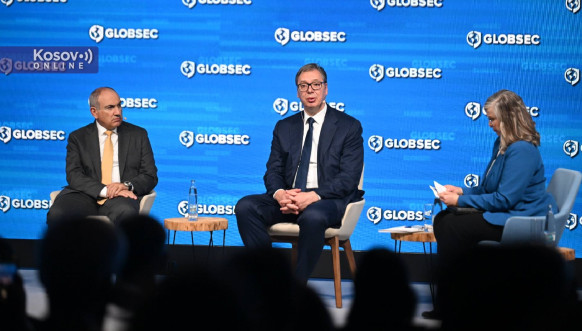 Vučić na Globsek forumu u Pragu