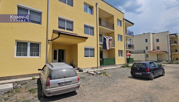 Zgrada u Leposaviću