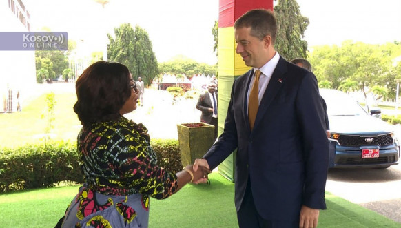 Đurić u Akri sa predsednikom Parlamenta Gane Đurić u Akri sa predsednikom Parlamenta Gane