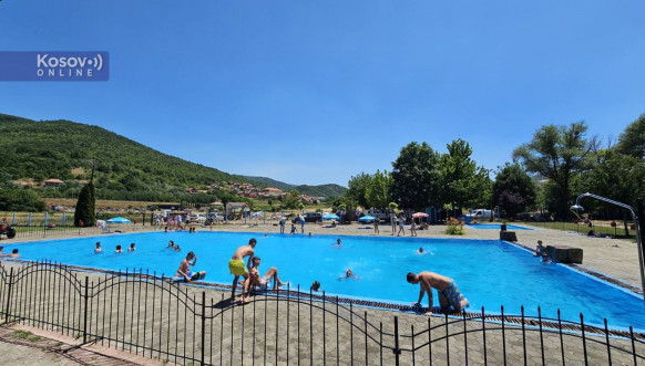 Leposavić, bazeni