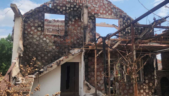 Kancelarija za KiM pomaže porodicama koje su pretrpele štetu u požarima
