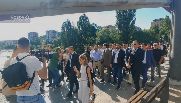 Kurti na polaganju kamena temeljca za dva nova mosta na Ibru