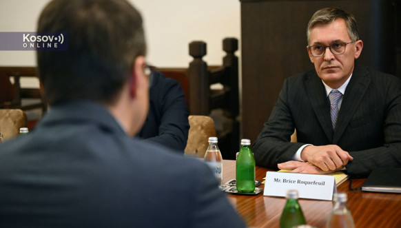 Petković i Rokfej Petković i Rokfej