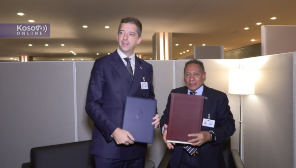 Marko Đurić i Piter Šanel Agovako Marko Đurić i Piter Šanel Agovako