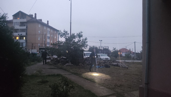 Eksplozivna naprava pronađena u Lapljem Selu Eksplozivna naprava pronađena u Lapljem Selu