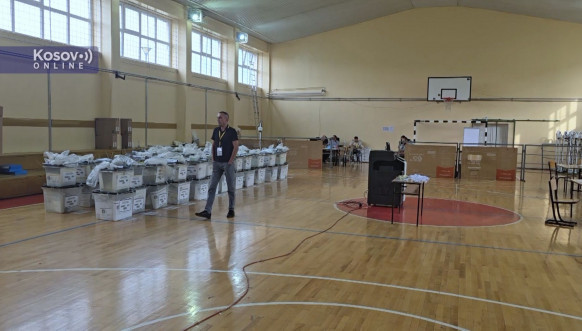 Brojanje glasova u Gračanici