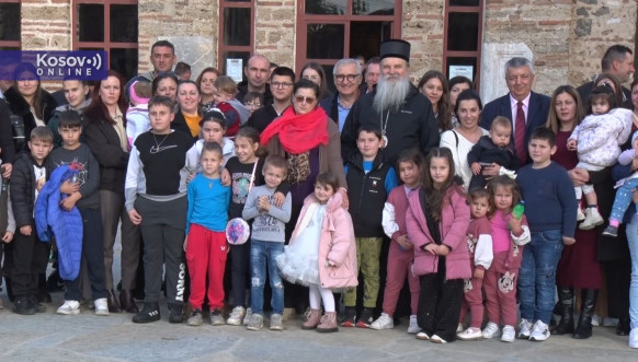 Dodela pomoći majkama sa više dece