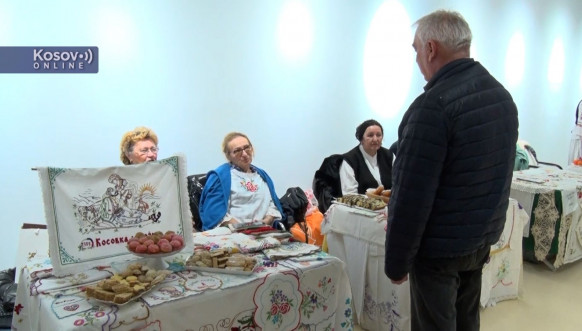 Manifestacija Tradicija nas je očuvala u Gračanici