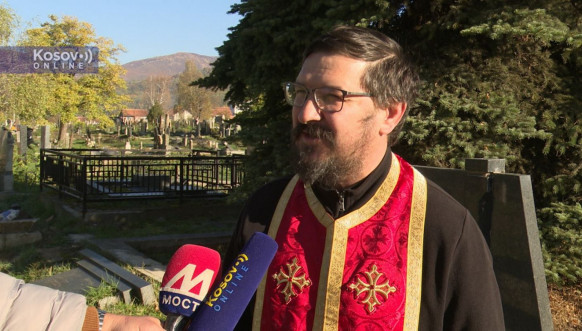 Zadušnice u Južnoj Mitrovici
