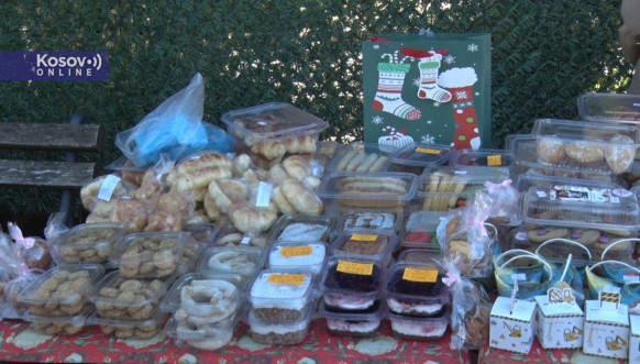 Novogodišnji humanitarni bazar u Štrpcu Novogodišnji humanitarni bazar u Štrpcu
