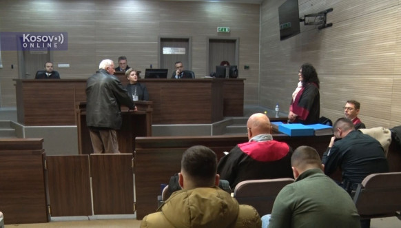 Suđenje Srđanu Lazoviću