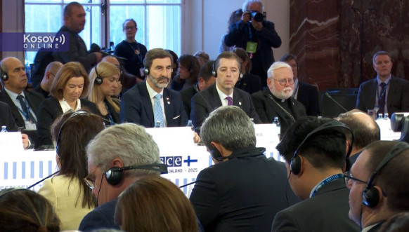 Marko Đurić na konferenciji Oebs u Beču Marko Đurić na konferenciji Oebs u Beču