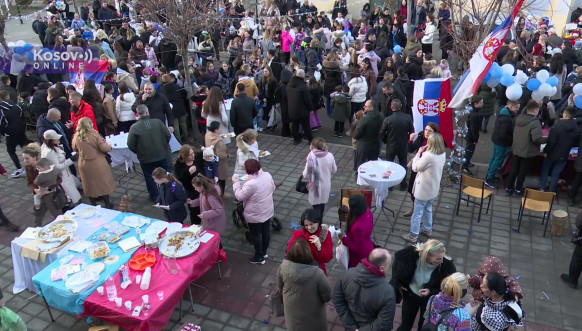 Svetosavska ulica u Zvečanu Svetosavska ulica u Zvečanu