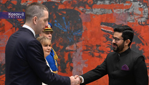 Vučić i ambasadori