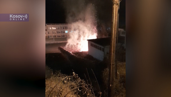 Manji požar kod trafostanice u Leposaviću brzo ugašen