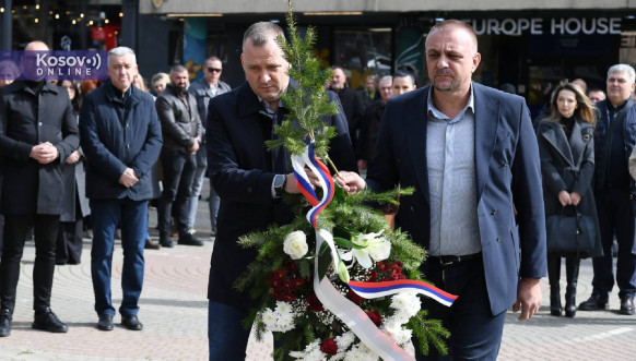 Polaganje venaca u Severnoj Mitrovici