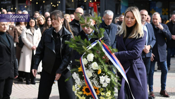 Polaganje venaca u Severnoj Mitrovici