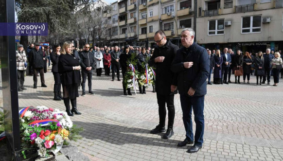 Polaganje venaca u Severnoj Mitrovici
