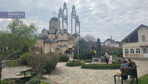 Vaskrs u Lesposaviću