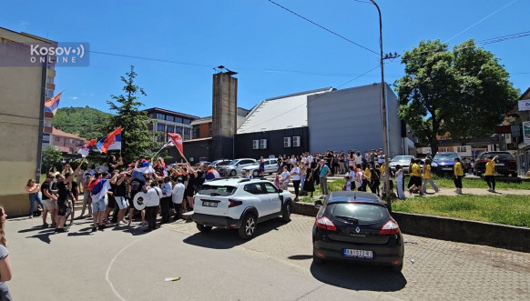 Maturanti Srednje škole „Nikola Tesla”