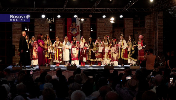 Kosovka devojka