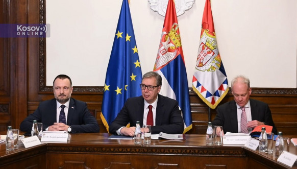 Vućić na sastanku Operativnog tima za pristupanje EU Vućić na sastanku Operativnog tima za pristupanje EU