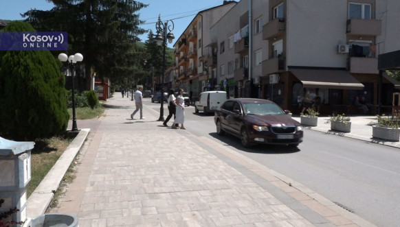 vrućine na severu Kosova, Severna Mitrovica i Leposavić