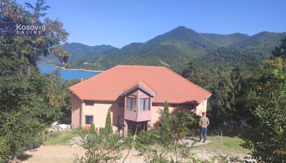 Plažni bar "Jezero"