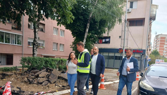 počeli radovi na trotoaru u Severnoj Mitrovici, Milan Radojević