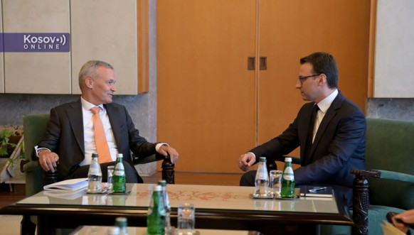 Petković i Elhersmao Petković i Elhersmao