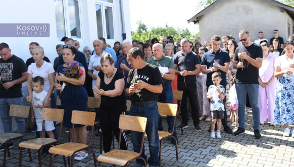 Pomen poginulima u selu Staro Gracko Pomen poginulima u selu Staro Gracko