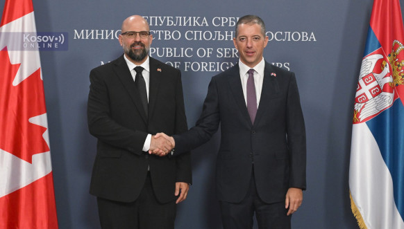 Đurić sa članovima Parlamentarne grupe prijateljstva Kanada – Srbija Đurić sa članovima Parlamentarne grupe prijateljstva Kanada – Srbija