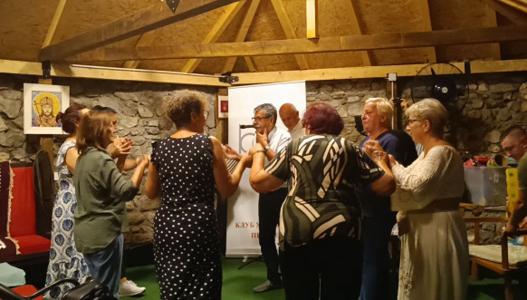 Promovisana zbirka pesama Kuća na kamenu Prizrenke Nade Hadži-Perić